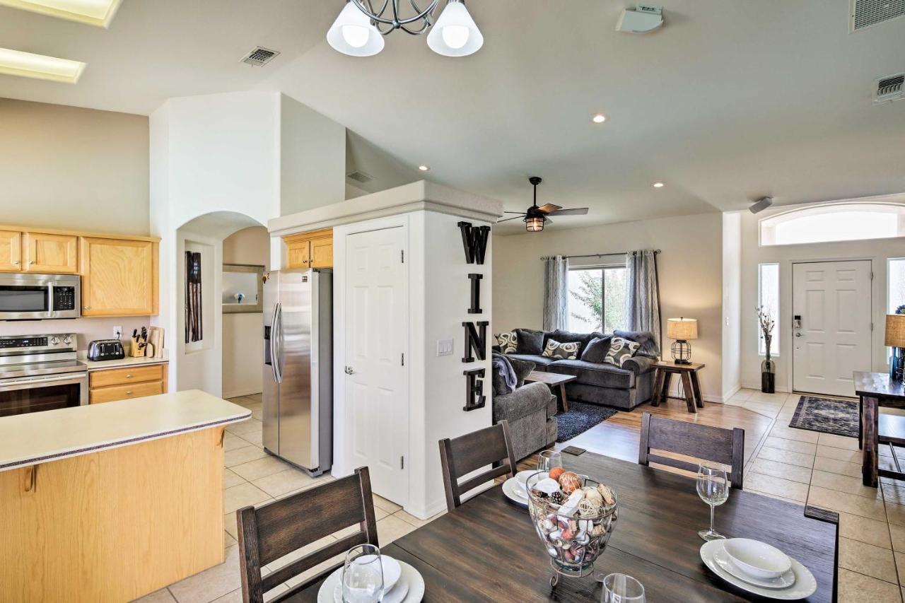 Elegant Lake Havasu Getaway With Pool - 3 Mi To Lake Lake Havasu City Dış mekan fotoğraf